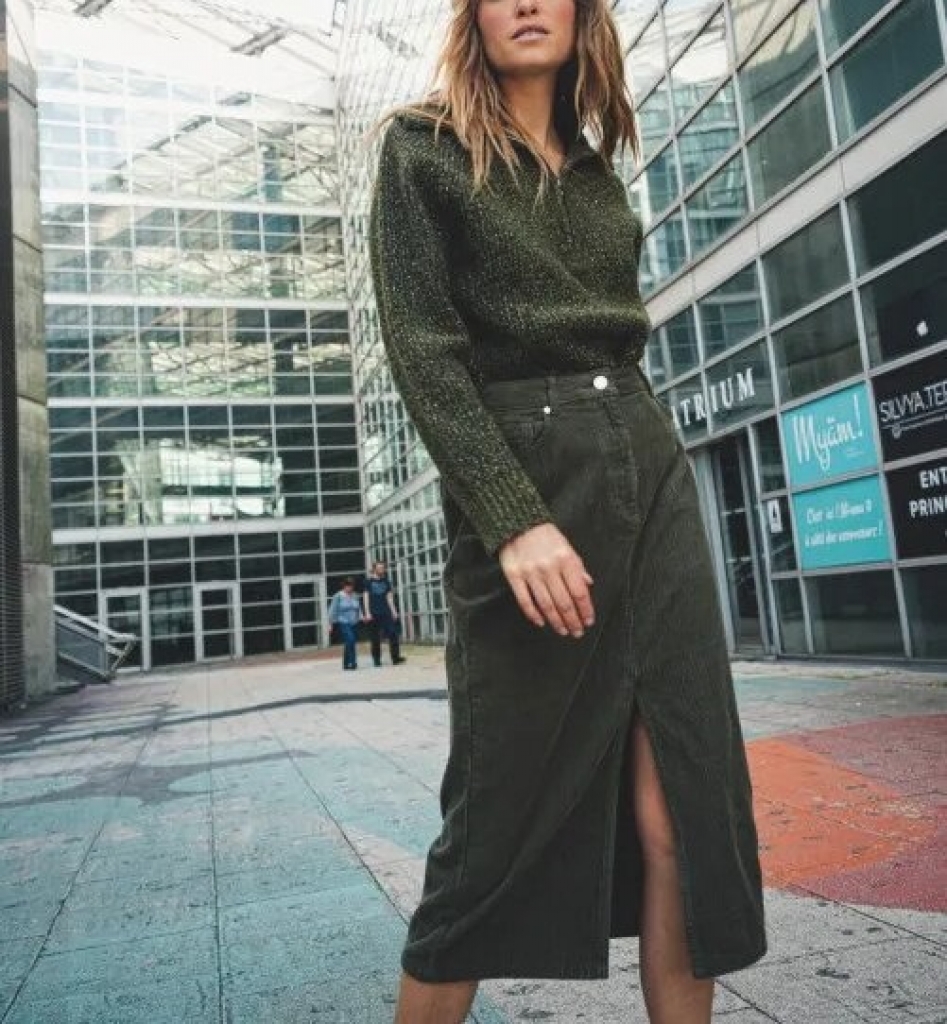 Jupe C EST BEAU LA VIE TOSCANE 64CB2JU600 Kaki C EST BEAU LA VIE Vetements de marque mesvetementsdemarque