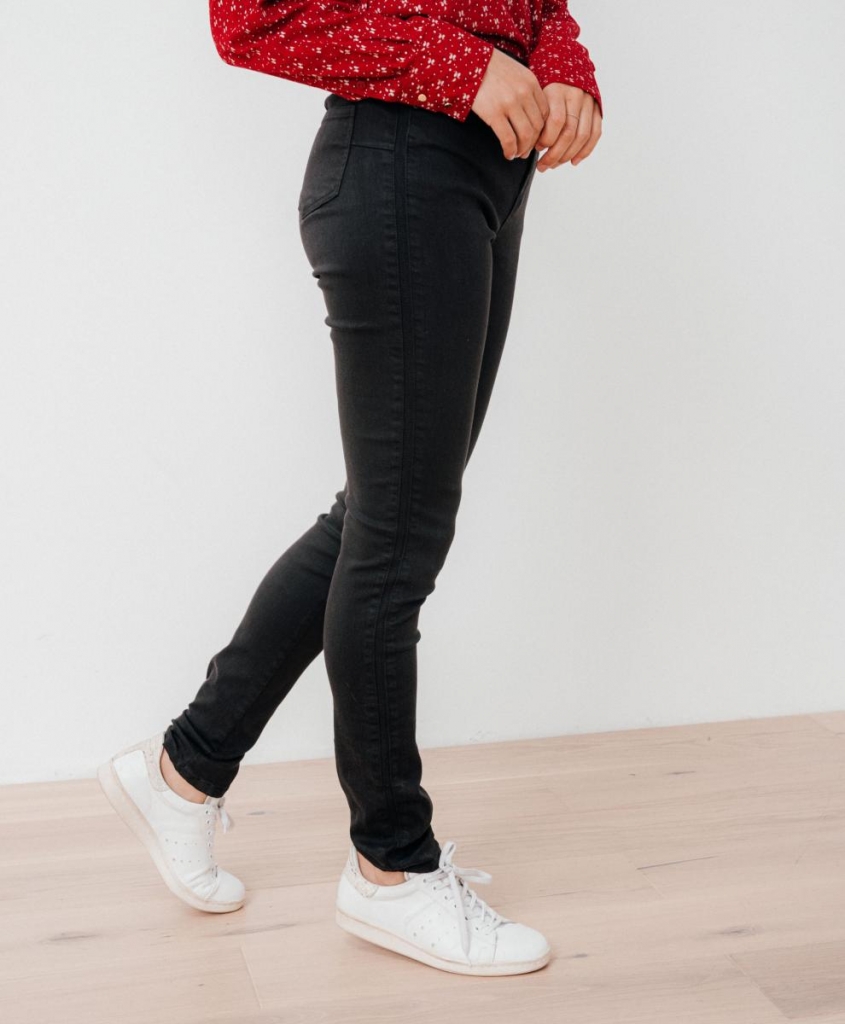 Pantalon C